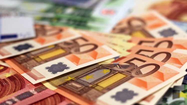 7 Things You Need To Know About French Currency When Studying In 7 Things You Need To Know About French Currency When Studying In France